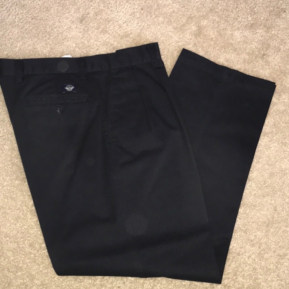 Docker men’s slacks, size 33 x 30